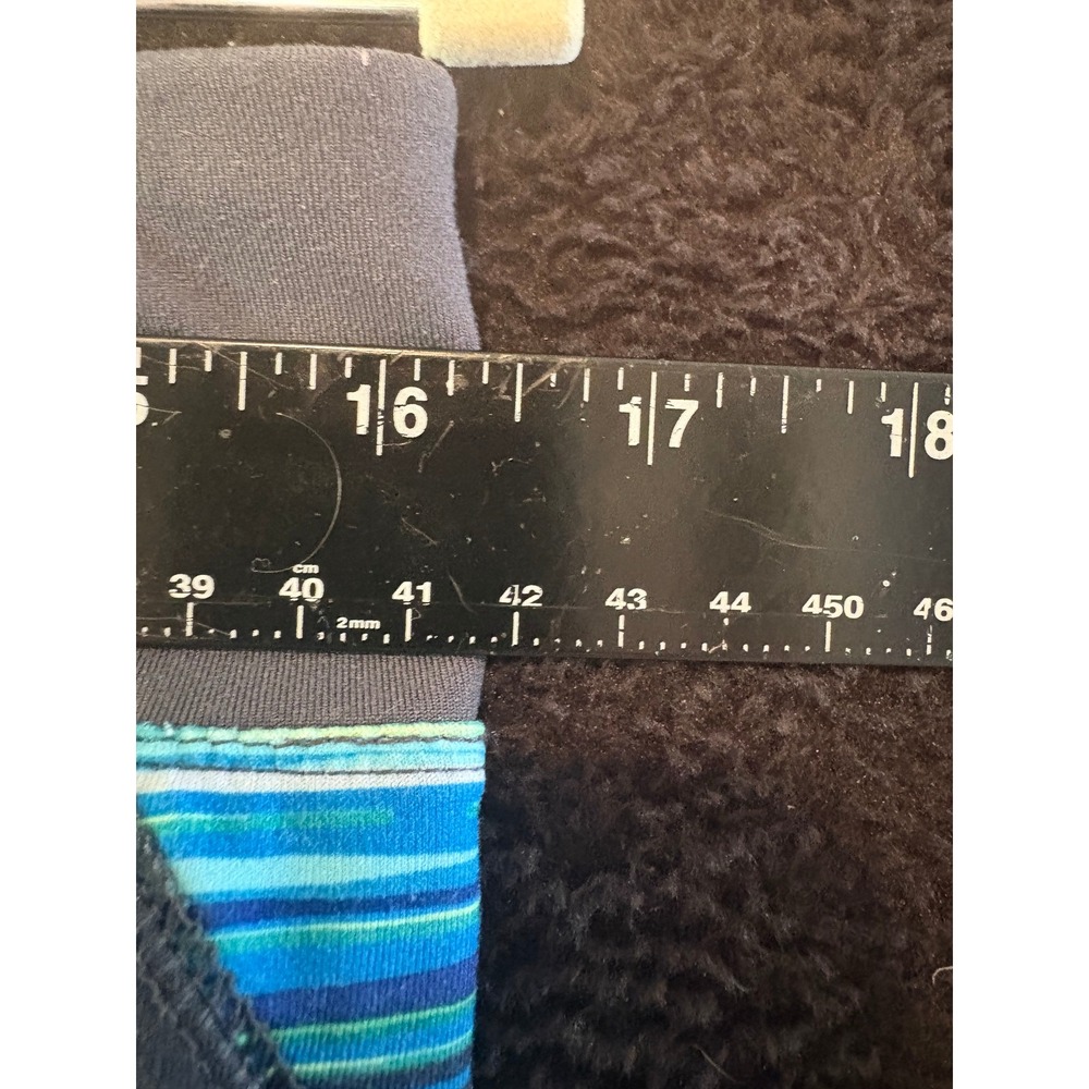 Old Navy Active Gray Athletic‎ Shorts XL Women's Running Striped Pockets - Picture 4 of 7